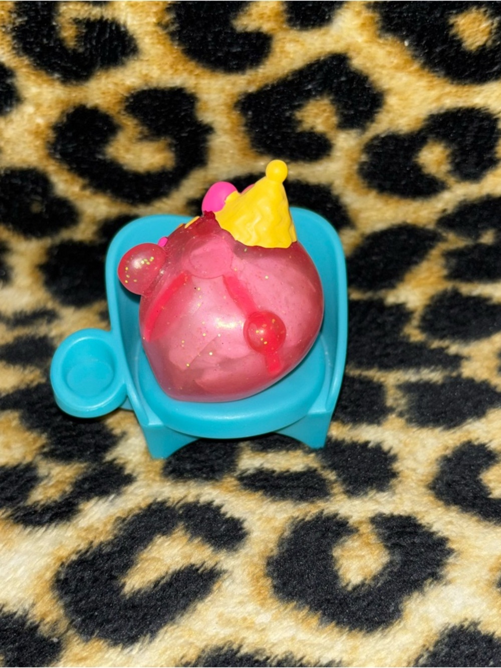 num noms cake bear (reserved listing) - Picture 3 of 4